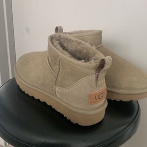UGG Ultra Mini Antilope